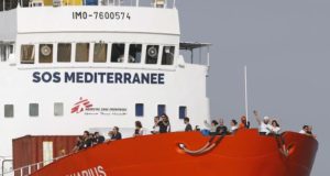 Nave Aquarius