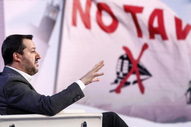 LA TAV È SOSPESA, MA LO SCONTRO NELLA MAGGIORANZA RESTA